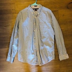 Large Tommy Hilfigure button down shirt